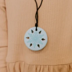 Collier flocon de neige - blanc