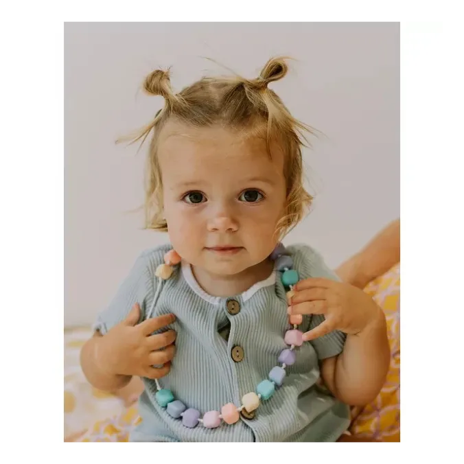 Collier princesse et le pois arc-en-ciel - pastel