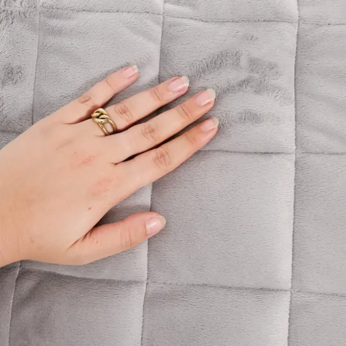 Couverture lestée 50 x 70 cm - 2 kg - gris clair/gris foncé