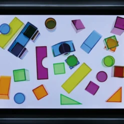 Cubes translucides multicolores par 50