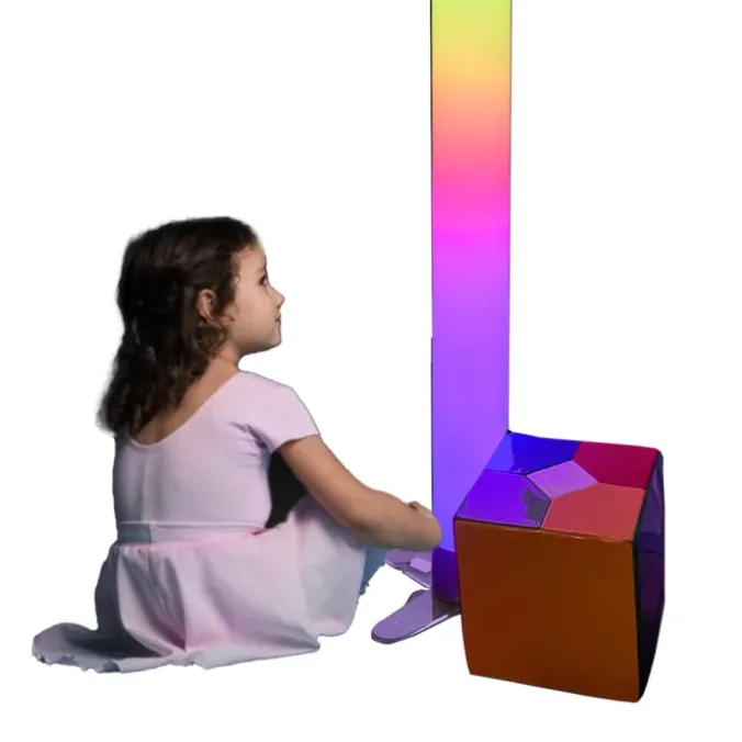 Cube télécommande interactif