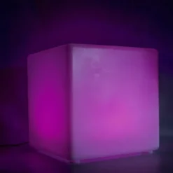 Le cube lumineux