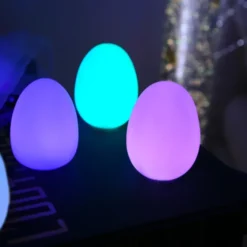 Oeufs lumineux par 4