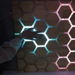 Panneau mural interactif tactile - alvéoles