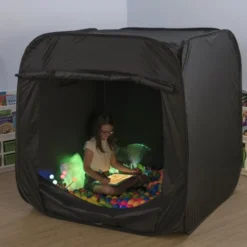 Pop-up espace sensoriel noir