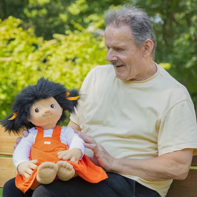Poupée empathie - Emilie
